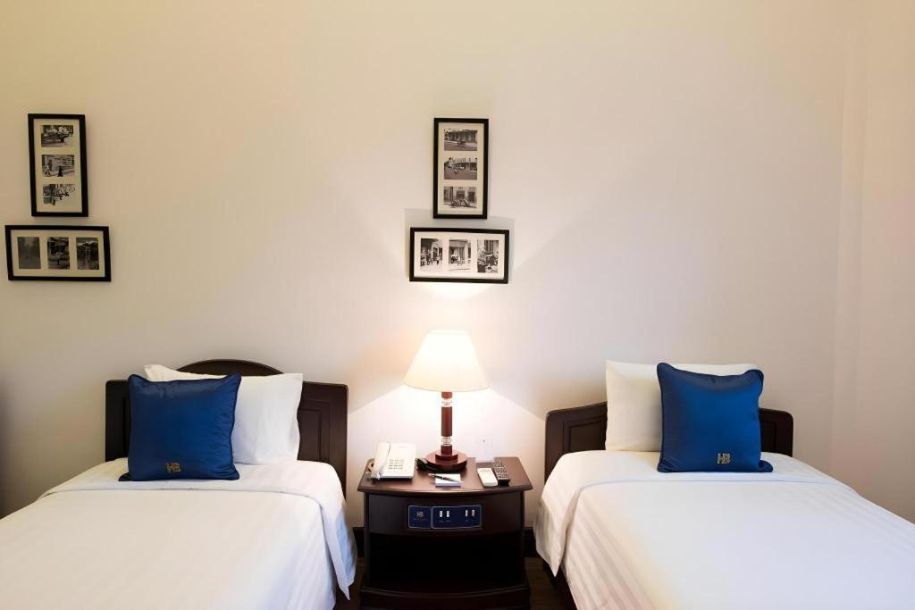 Hoa Binh Hotel Hanói Exterior foto