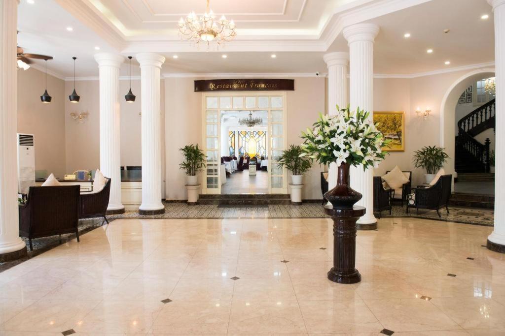 Hoa Binh Hotel Hanói Exterior foto